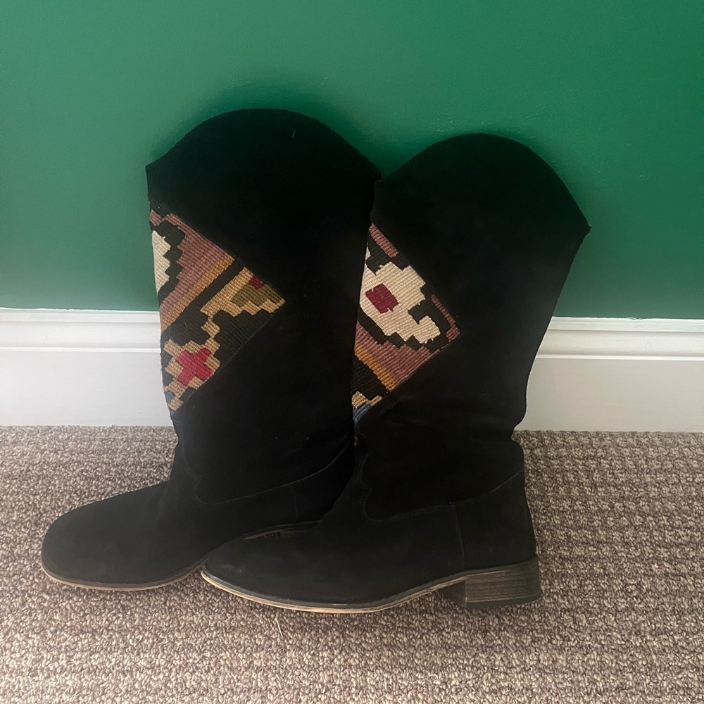 Custom Zeyzani Patterned Turkish Design